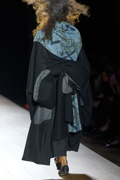 Look 34